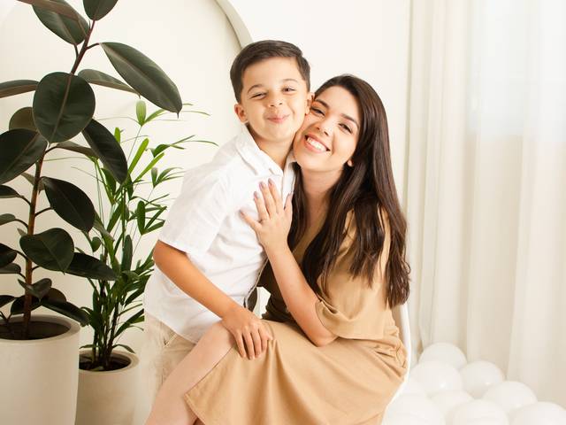 Famílias  de Nailie e Caio