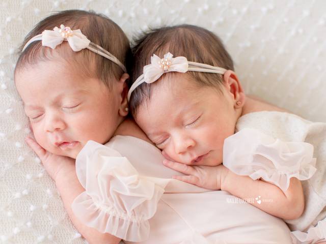 Newborn de Emily e Alice - 11 Dias