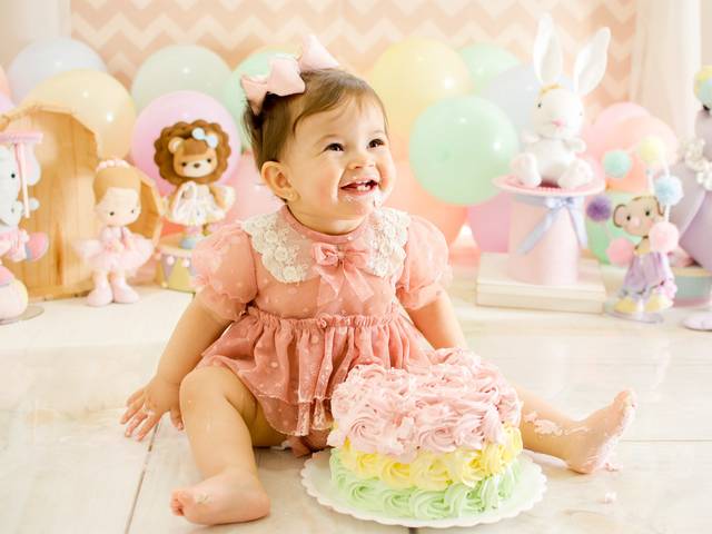 Smash the cake de Circo da Alice