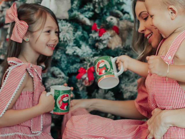 FAMÍLIA de Natal em casa