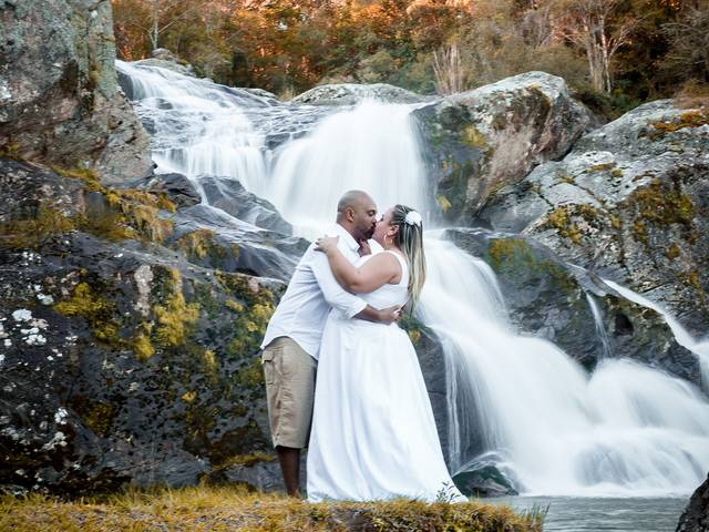 CASAMENTO de TRASH THE DRESS