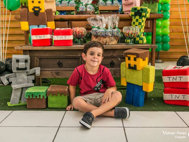 Trabalhos de Aniversário do Nícolas