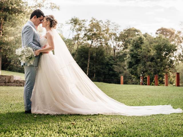 FOTOGRAFIA DE CASAMENTO de Casamento Bárbara & Thiago - Pousada Villa Tuiuty