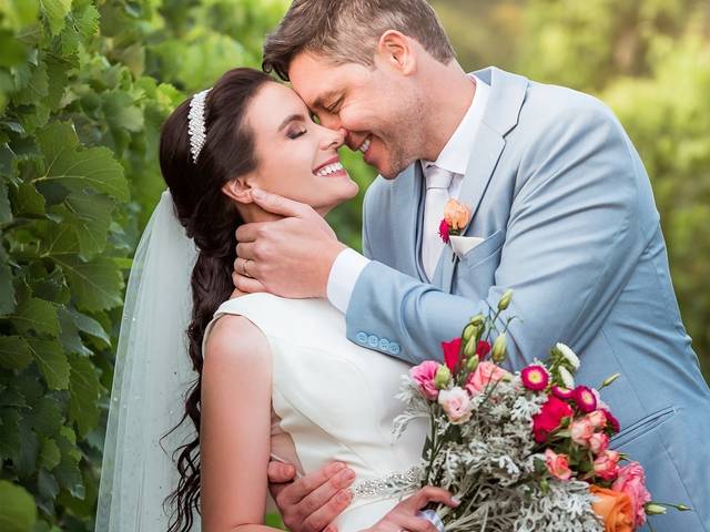 FOTOGRAFIA DE CASAMENTO de Casamento Guirian e Jean - Vinícola Lovara