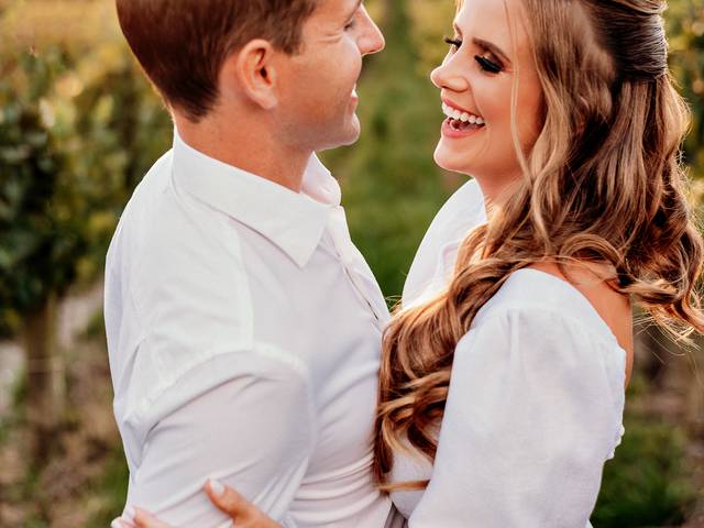 ENSAIO FOTOGRÁFICO de Lucie & Mailson - Ensaio Fotográfico de Casal na Vinícola Argenta em Flores da Cunha/RS