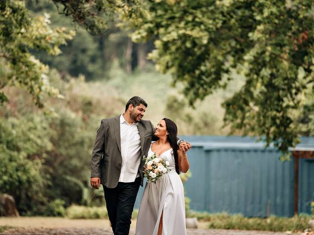 ENSAIO FOTOGRÁFICO de  Cati & Ale - Ensaio de Pré Casamento na Vinícola Miolo