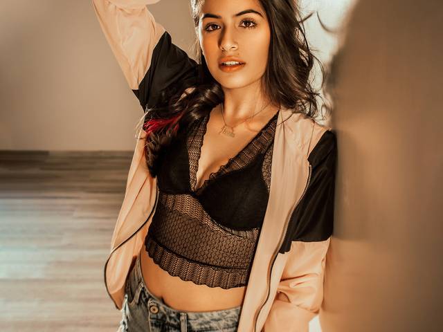 Ensaio feminino de Hannia