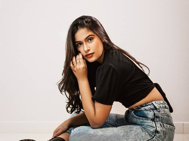 Ensaio feminino de Hannia