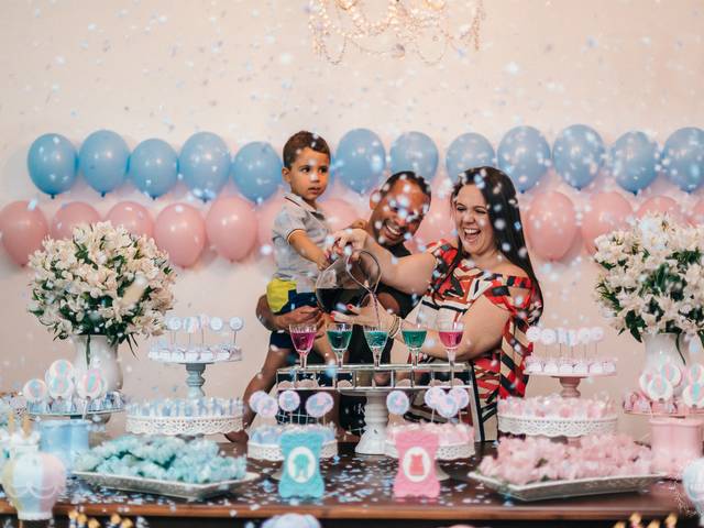 Gestante de Chá Revelação - Roberta e Djalma