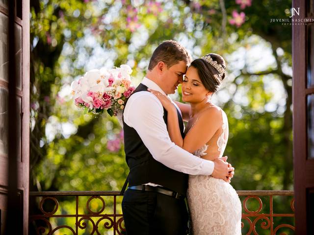 Casamentos de Lívia e Modesto