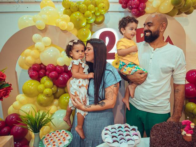 Aniversários de Gêmeos Maria Felipa e Gilberto