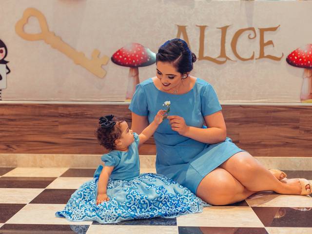 Aniversários de Alice - 01 ano 