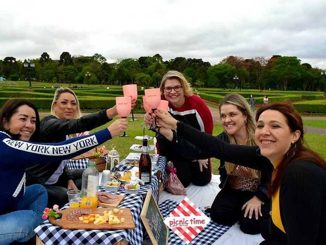 Confraternização de Reuniões e confraternizações!