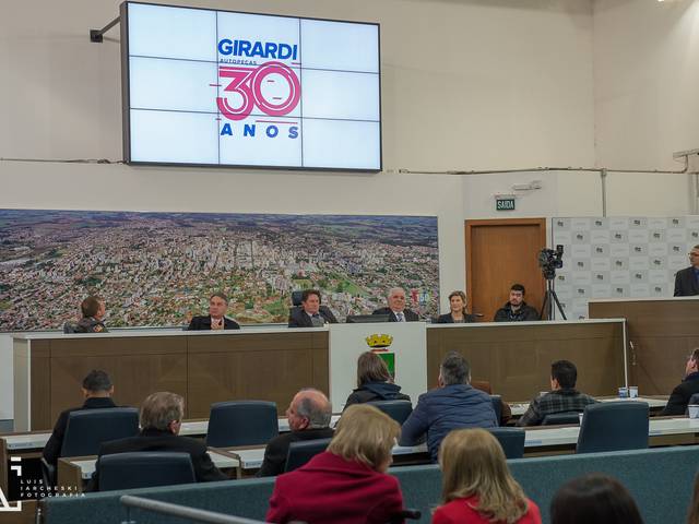 Diversos de 30 Anos Girardi Auto Peças