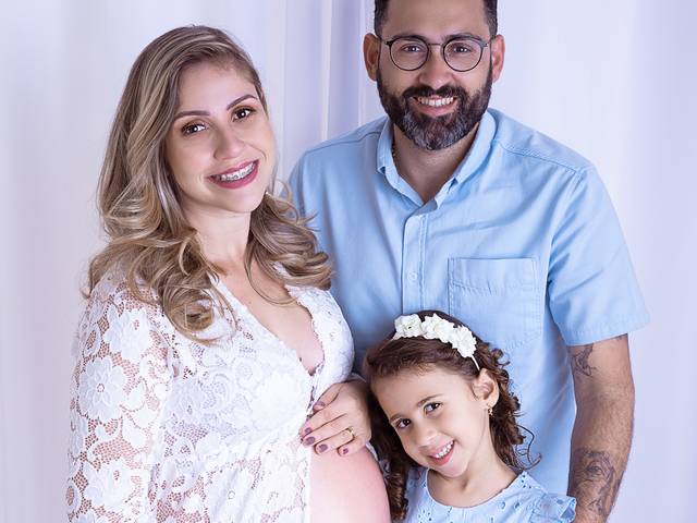 Gestante de A espera de Romeo e Ravier