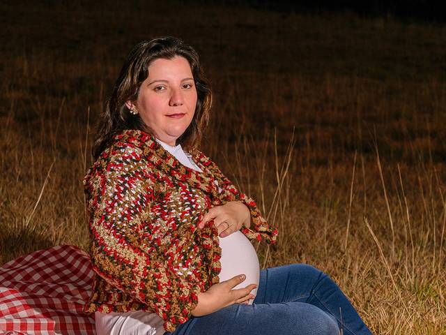 Gestante de Aline à espera de Alice e Cecília