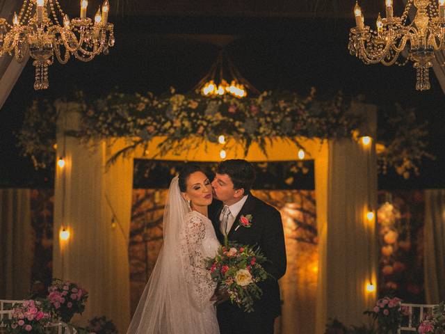 Casamentos de CASAMENTO - LIEGE & JUNIOR