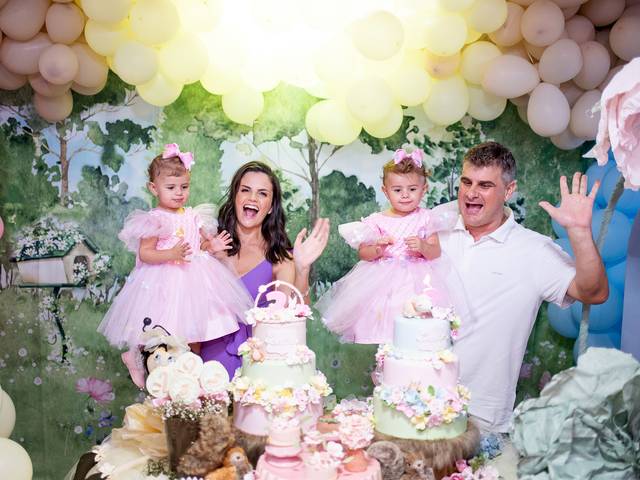 Aniversário Infantil de Luiza e Laura 2 anos