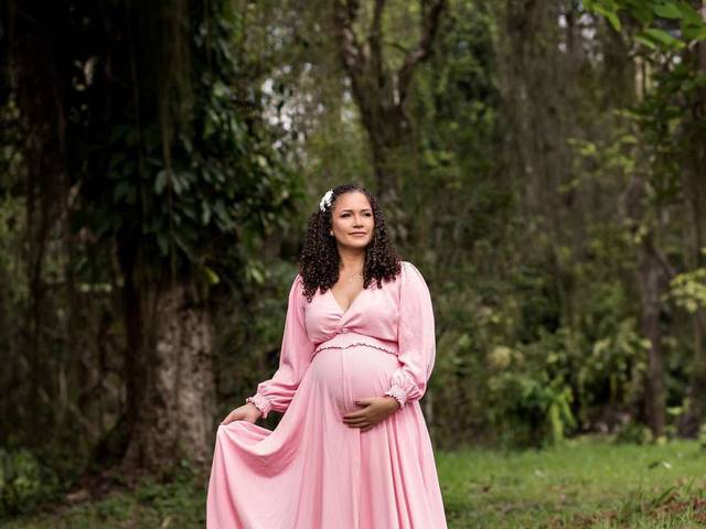 Gestante de Cristiane Barcelar