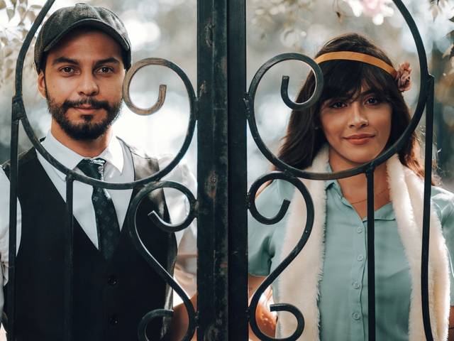 Ensaios de Ensaio Vintage Leo e Sue