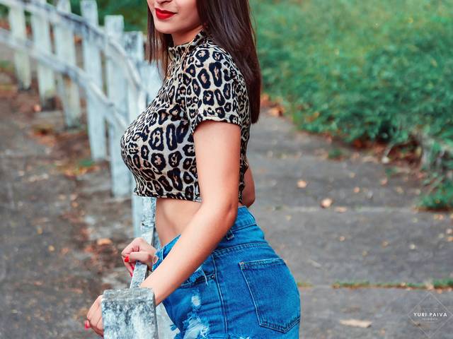 Ensaios Femininos de Ensaio Yasmin