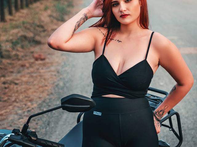 Ensaios Femininos de Ensaio Leticia