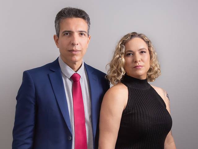 Retratos Corporativos de Maíra (Veterinária) e Fabiano (Advogado)