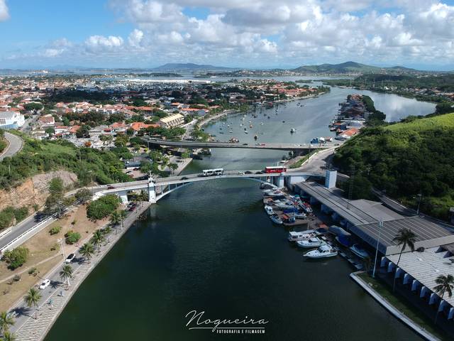Imagens Aéreas de Convento e  Morro da Guia - Cabo Frio/RJ