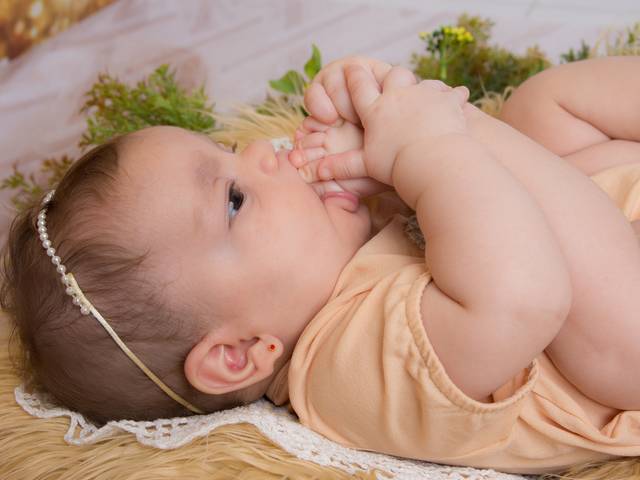 Acompanhamento de Ensaio Infantil Lorena - 4 meses