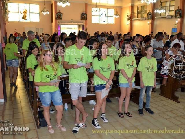 Missa de Missa e Batizados