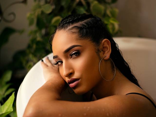 Feminino  de Bruna Eduarda