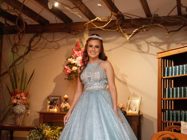 15 Anos de Mari Krummenauer