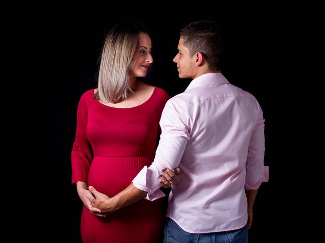 Gestante de Jully á espera de Ana Laura