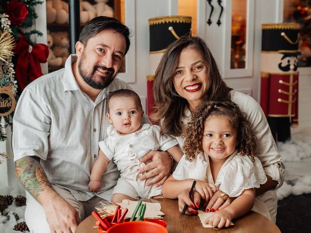 Crianças de Joaquim - 6 meses - Vitrine de Luzes