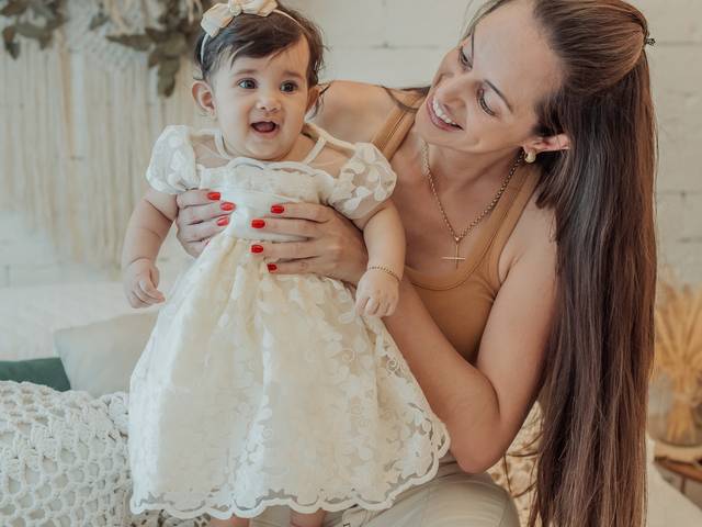 Crianças de Flávia, Maria Elisa e Maria Eduarda - COLO DE MÃE