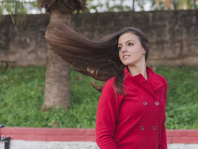 Ensaios de Larissa Torelli