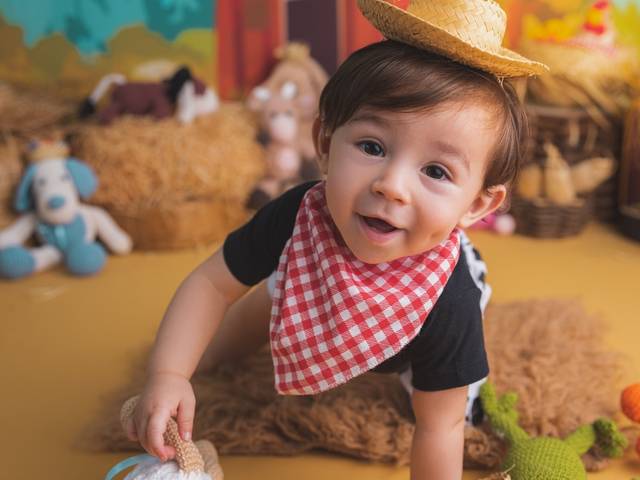 Crianças de João 10 meses