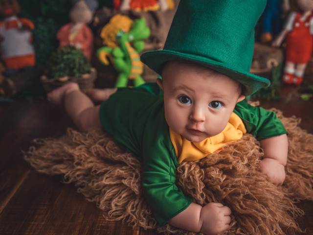 Crianças de Felipe 4 meses