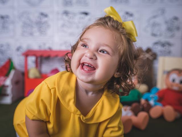 Crianças de Valentina 11 meses