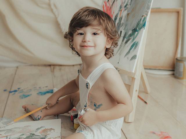 Crianças de Theo Cappa - SMASH THE PAINT