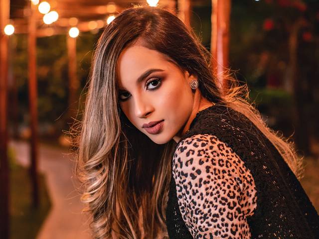 Quinze Anos de Mariana Oliveira