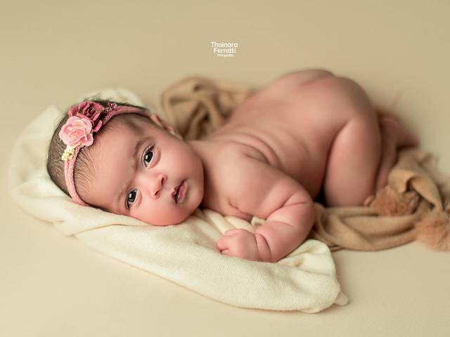 Bebê de Isis - 1 mês