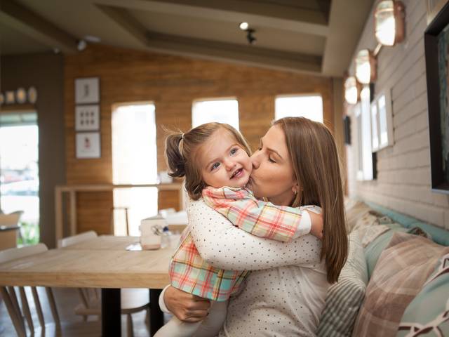 FAMILIA of Laís | Um dia na doceria