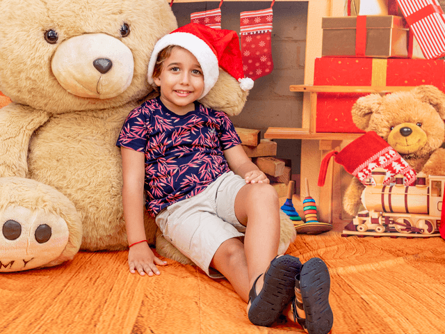 Cenário de Aline e a família no Natal