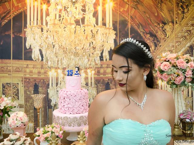 Aniversários de 15 anos da Bárbara