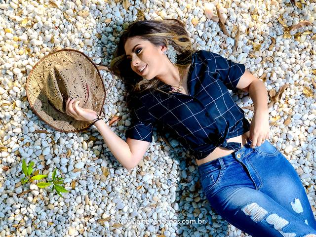 Ensaios de Caroliny Dias