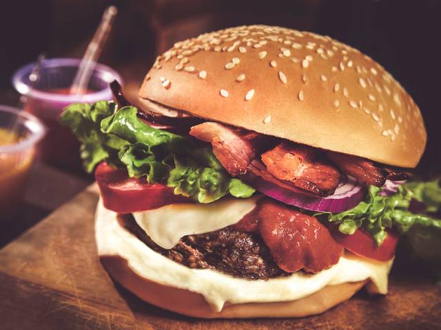 Tem Foto Nova Studio de Hamburguers