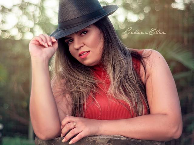 Ensaio Feminino de Alismar