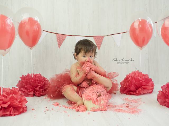 Smash the Cake de Smash the Cake Maria Helena