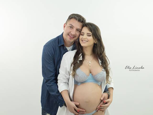 Gestante de Simoní á Espera de Henrique